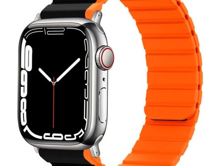 Apple Watch (42 44 SE 45 46 49mm) Lippa Magnetisk Silikone Multi Rem - Sort   Orange Online now