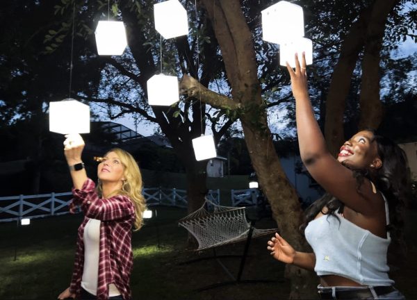 4  Modern Square Portable and Hangable Solar Lantern Fashion